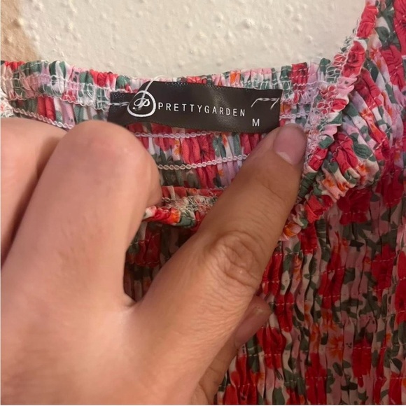 Pretty Garden•Pink Floral dress• size M•Midi Dress•Ruffle Hem - Picture 3 of 4